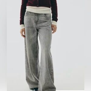 H&M Light Gray Flare Jeans